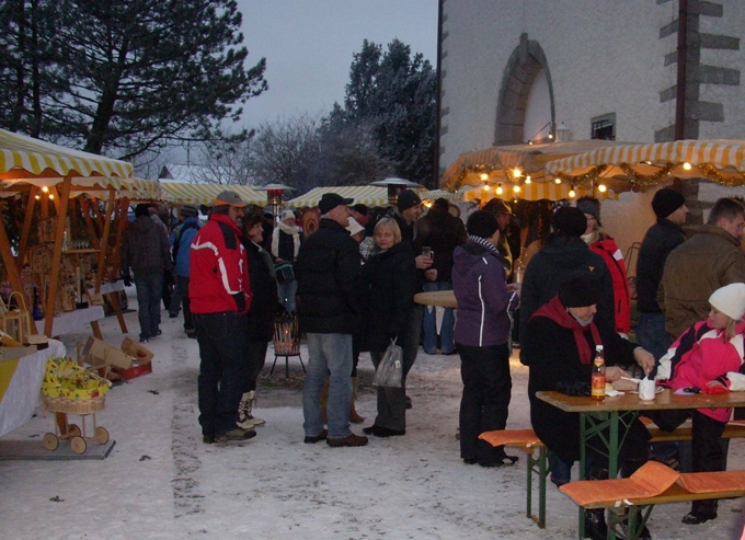 DOSTE_Adventmarkt2010.jpg 